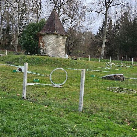 Pavillon Avec Jardin Clos Au Bord De L'Yonne Coulanges-sur-Yonne Exterior foto